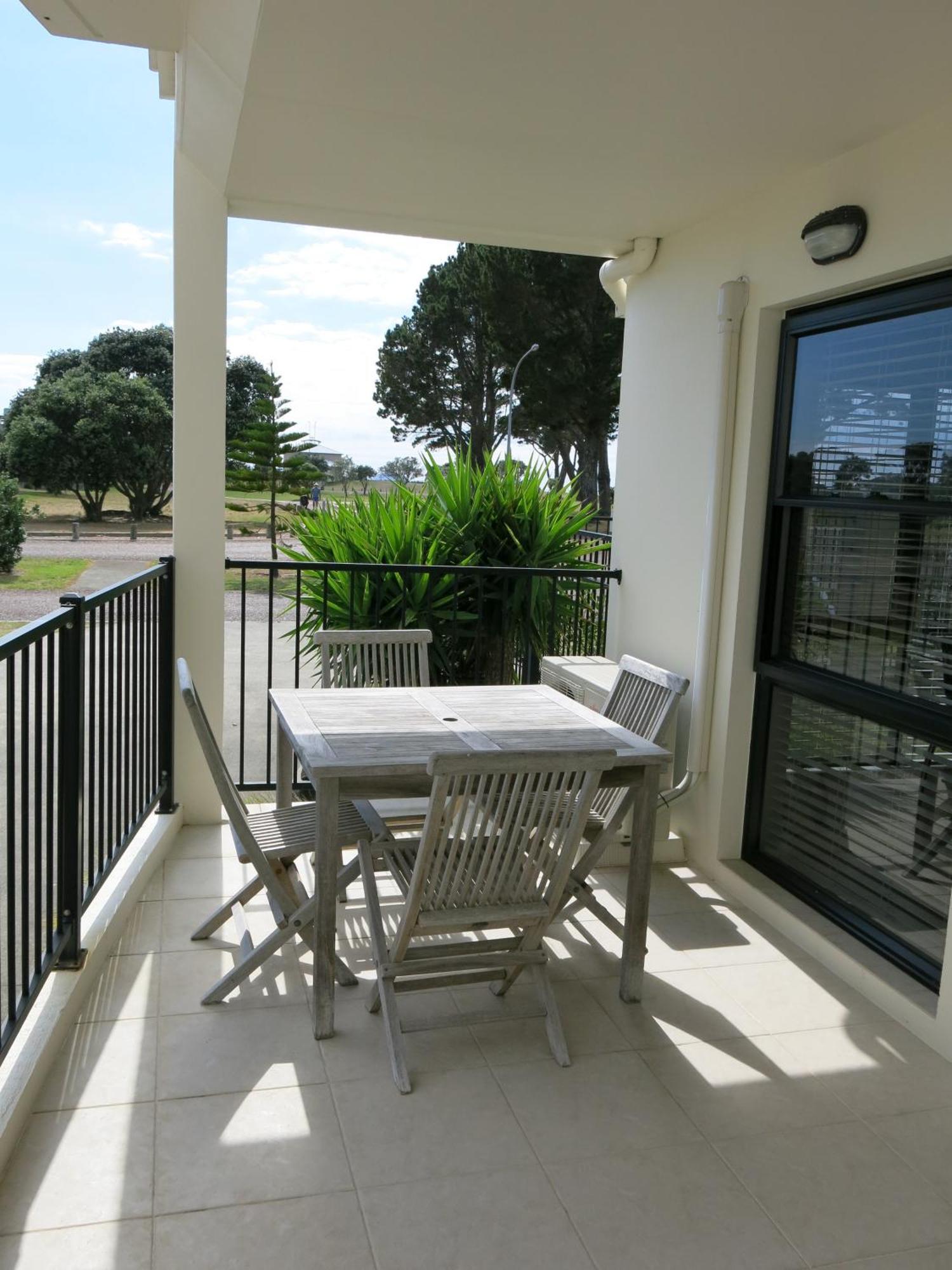 Ocean Breeze Resort Pauanui Quarto foto